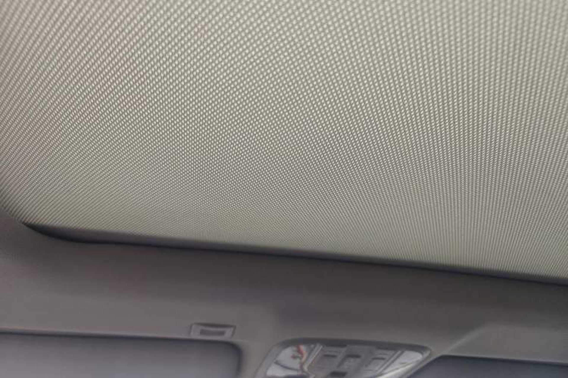 Used Haval H6 Coupe 2015 Blue-Label 2.0T Manual Two-Wheel Drive Prestige Model Headliner