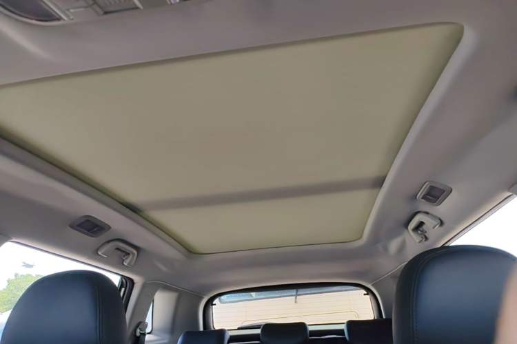 Used Haval H6 Coupe 2015 Blue Label 2.0T Automatic Two-Wheel Drive Prestige Model Headliner
