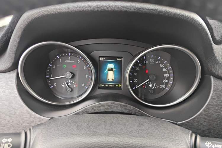 Used Haval H6 Coupe 2015 Blue Label 2.0T Automatic Two-Wheel Drive Elite Model Instrument Cluster