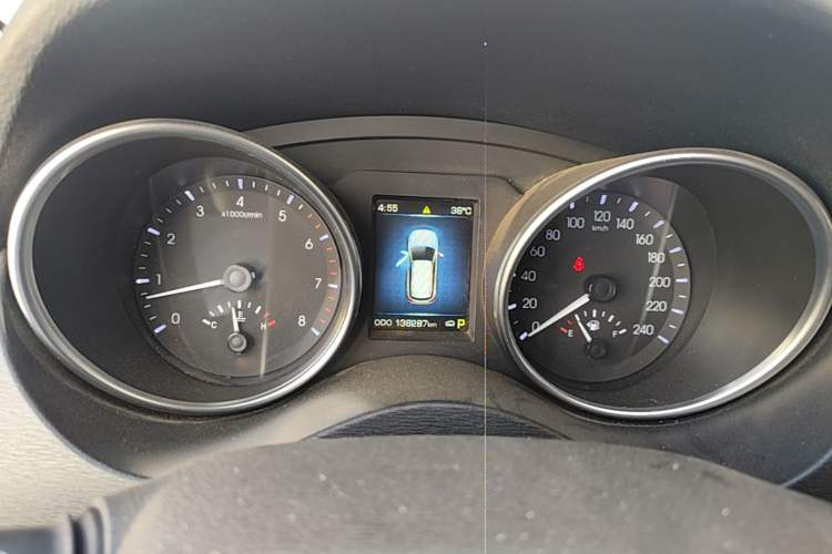Used Haval H6 Coupe 2015 Blue Label 2.0T Automatic Two-Wheel Drive Elite Model Instrument Cluster