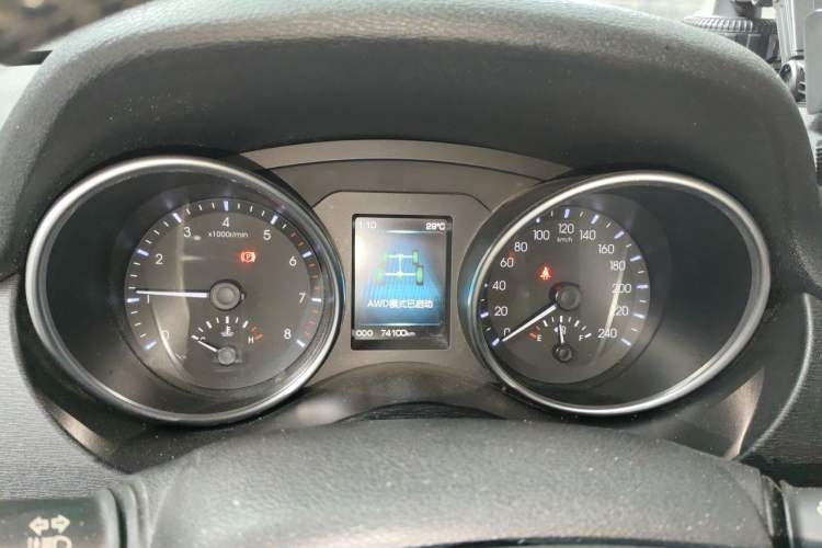 Used Haval H6 Coupe 2015 Blue Label 2.0T Manual 4x4 Elite Model Instrument Cluster