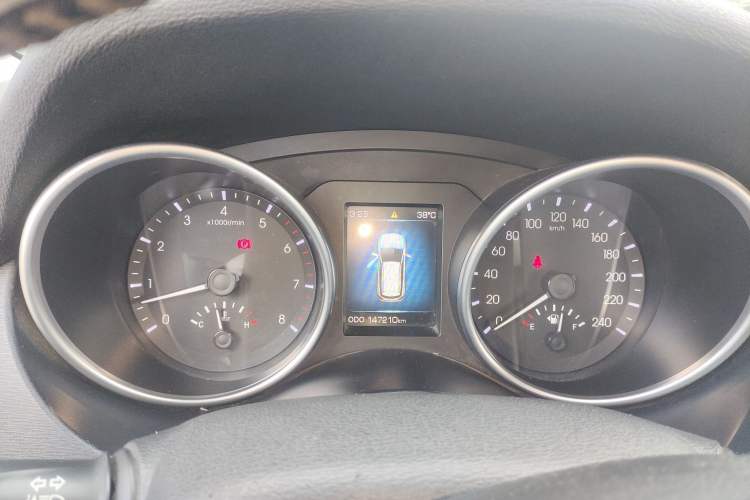 Used Haval H6 Coupe 2015 Blue-Label 2.0T Manual Two-Wheel Drive Prestige Model Instrument Cluster