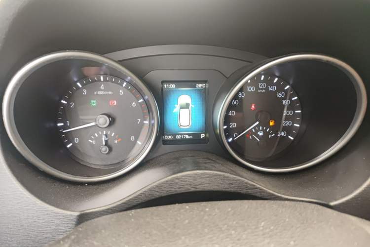 Used Haval H6 Coupe 2015 Blue Label 2.0T Automatic Two-Wheel Drive Prestige Model Instrument Cluster
