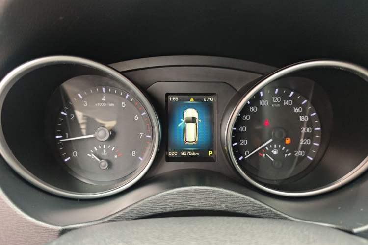Used Haval H6 Coupe 2015 Blue Label 2.0T Automatic Two-Wheel Drive Elite Model Instrument Cluster