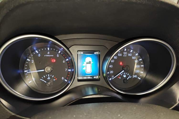 Used Haval H6 Coupe 2015 Blue Label 2.0T Automatic Two-Wheel Drive Elite Model Instrument Cluster