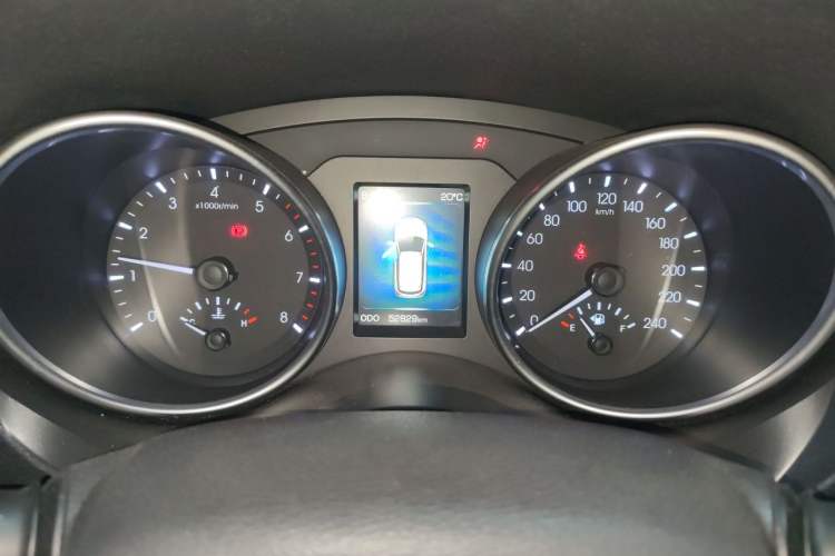Used Haval H6 Coupe 2015 Blue Label 2.0T Manual Two-Wheel Drive Urban Model Instrument Cluster