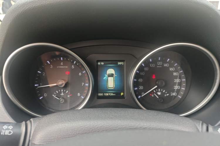 Used Haval H6 Coupe 2015 Blue Label 2.0T Automatic Two-Wheel Drive Prestige Model Instrument Cluster