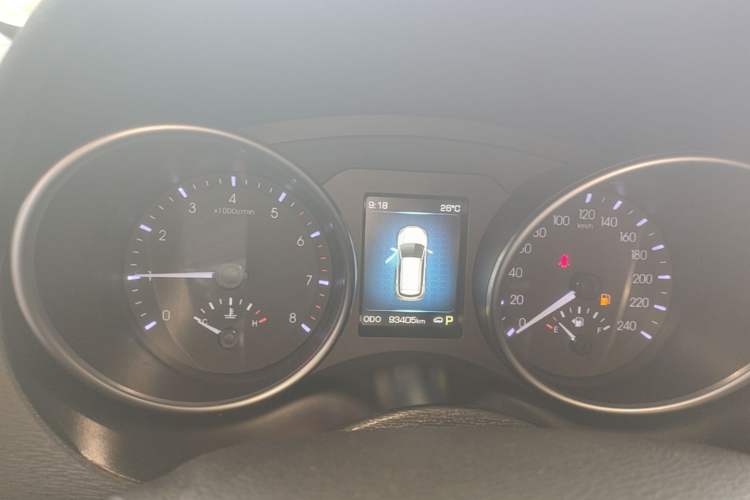 Used Haval H6 Coupe 2015 Blue Label 2.0T Automatic Two-Wheel Drive Elite Model Instrument Cluster