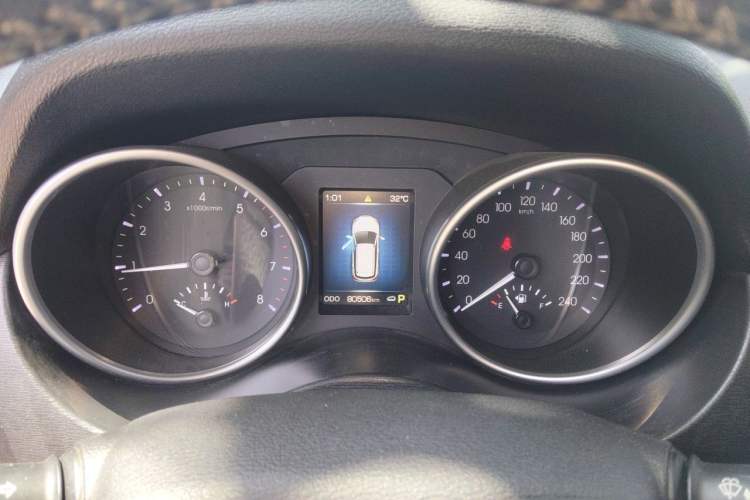 Used Haval H6 Coupe 2015 Blue Label 2.0T Automatic Two-Wheel Drive Elite Model Instrument Cluster