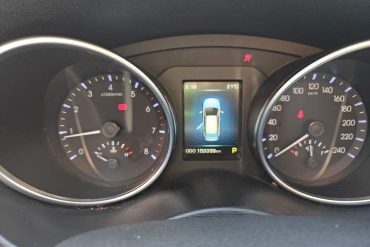 Used Haval H6 Coupe 2015 Blue Label 2.0T Automatic Two-Wheel Drive Prestige Model Instrument Cluster