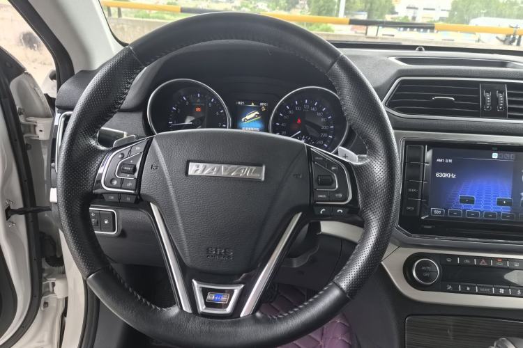 Used Haval H6 Coupe 2015 Blue Label 2.0T Automatic Two-Wheel Drive Prestige Model Interior 2