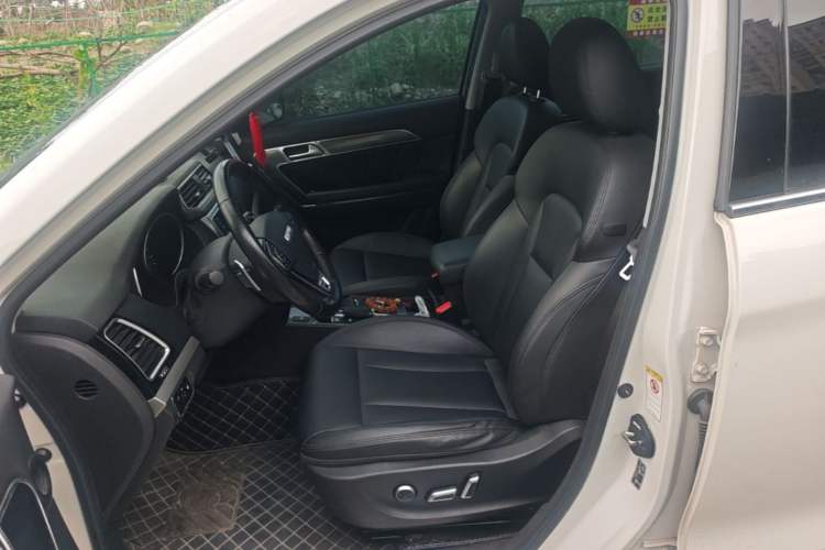 Used Haval H6 Coupe 2015 Blue Label 2.0T Automatic Two-Wheel Drive Elite Model Left Front Seat