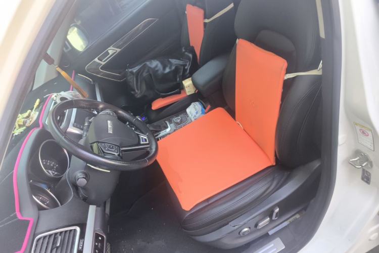 Used Haval H6 Coupe 2015 Blue Label 2.0T Automatic Two-Wheel Drive Elite Model Left Front Seat