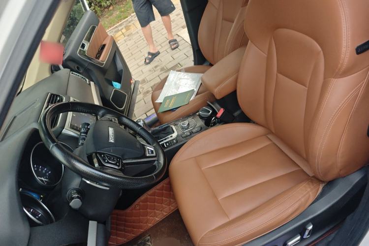 Used Haval H6 Coupe 2015 Blue Label 2.0T Automatic Two-Wheel Drive Elite Model Left Front Seat
