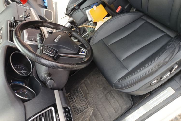 Used Haval H6 Coupe 2015 Blue Label 2.0T Manual Two-Wheel-Drive Elite Model Left Front Seat
