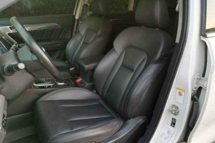 Used Haval H6 Coupe 2015 Blue Label 2.0T Manual Two-Wheel-Drive Elite Model Left Front Seat