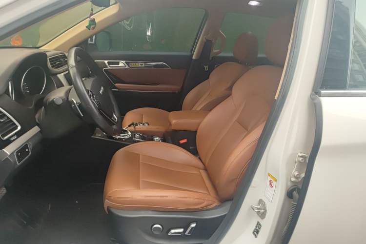 Used Haval H6 Coupe 2015 Blue Label 2.0T Automatic Two-Wheel Drive Prestige Model Left Front Seat