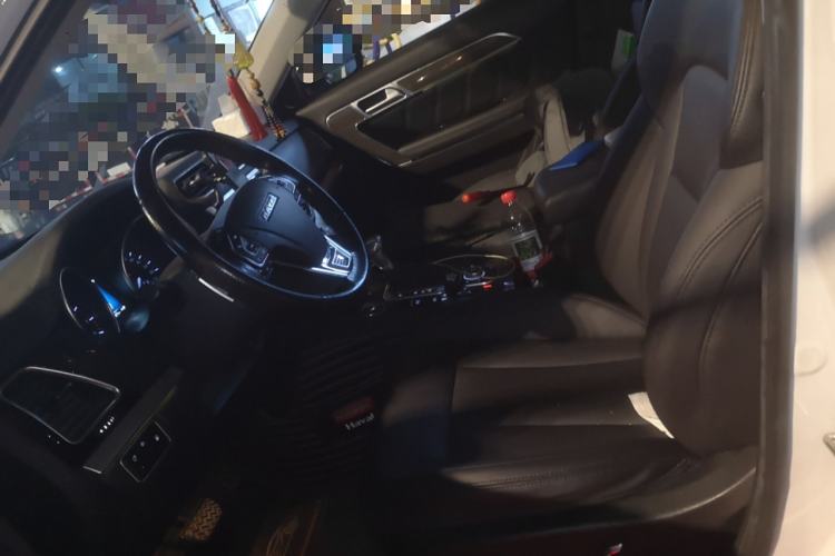 Used Haval H6 Coupe 2015 Blue Label 2.0T Automatic Two-Wheel Drive Elite Model Left Front Seat