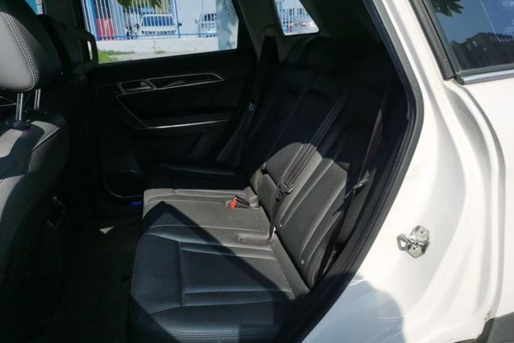 Used Haval H6 Coupe 2015 Blue Label 2.0T Manual Two-Wheel-Drive Elite Model Left Rear Seat