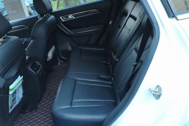 Used Haval H6 Coupe 2015 Blue Label 2.0T Automatic Two-Wheel Drive Elite Model Left Rear Seat