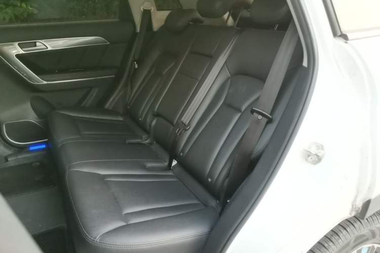 Used Haval H6 Coupe 2015 Blue Label 2.0T Manual Two-Wheel-Drive Elite Model Left Rear Seat