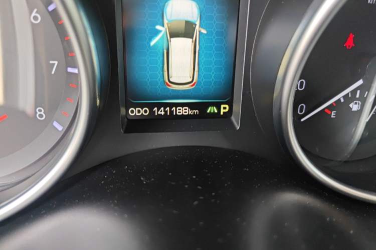Used Haval H6 Coupe 2015 Blue Label 2.0T Automatic Two-Wheel Drive Elite Model Odometer Close Up