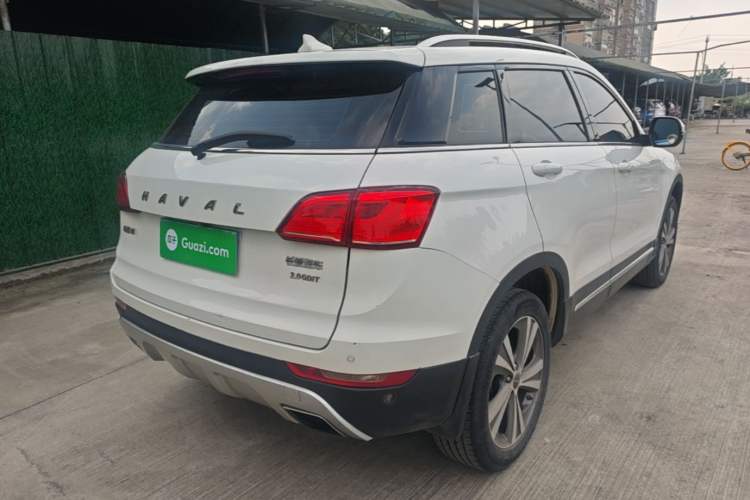 Used Haval H6 Coupe 2015 Blue Label 2.0T Automatic Two-Wheel Drive Elite Model Rear Right 45 Deg