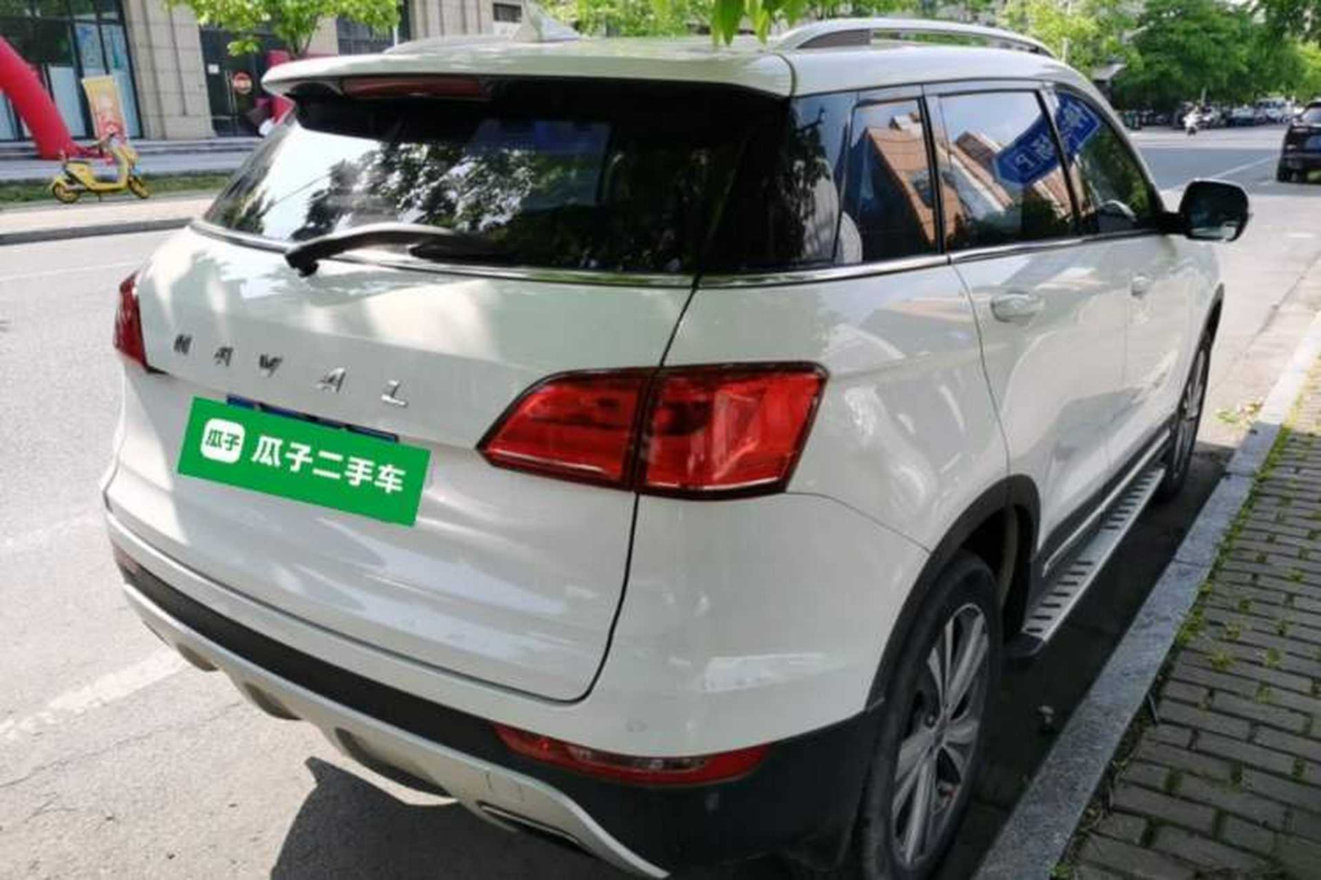 Used Haval H6 Coupe 2015 Blue Label 2.0T Manual Two-Wheel-Drive Elite Model Rear Right 45 Deg