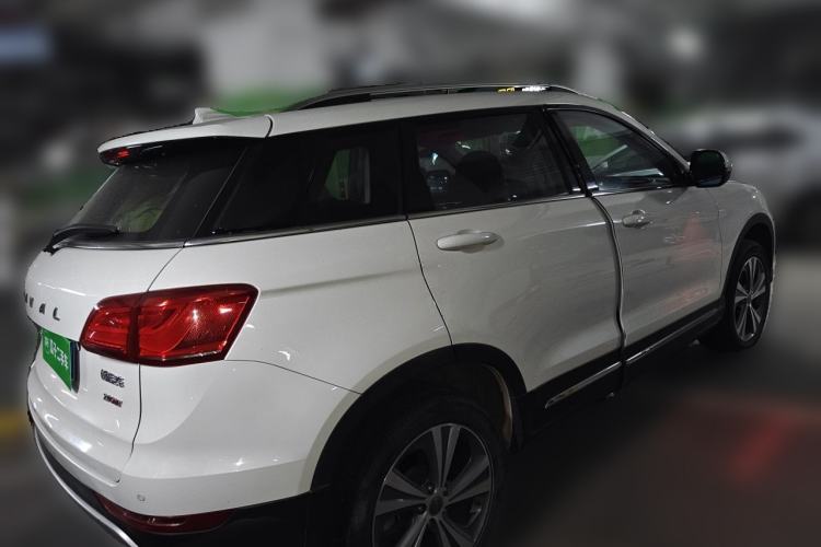 Used Haval H6 Coupe 2015 Blue Label 2.0T Automatic Two-Wheel Drive Elite Model Rear Right 45 Deg