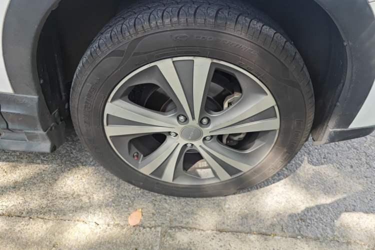 Used Haval H6 Coupe 2015 Blue Label 2.0T Automatic Two-Wheel Drive Elite Model Right Front Wheel Hub