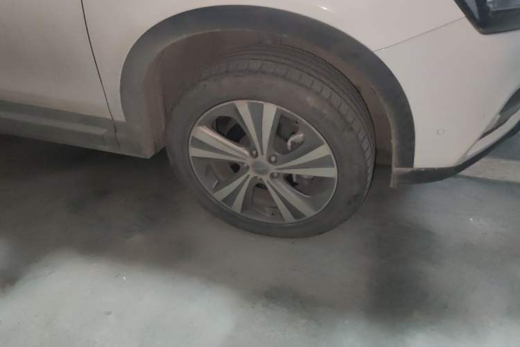 Used Haval H6 Coupe 2015 Blue Label 2.0T Manual Two-Wheel Drive Urban Model Right Front Wheel Hub