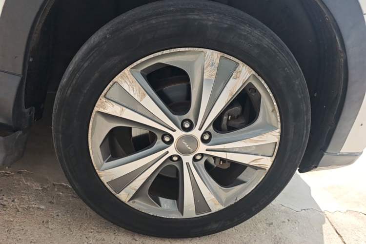 Used Haval H6 Coupe 2015 Blue Label 2.0T Automatic Two-Wheel Drive Elite Model Right Front Wheel Hub