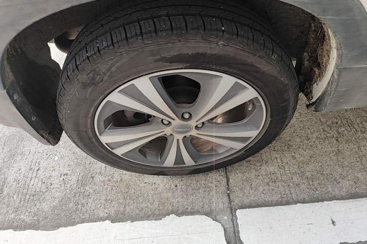 Used Haval H6 Coupe 2015 Blue Label 2.0T Automatic Two-Wheel Drive Elite Model Right Rear Wheel Hub