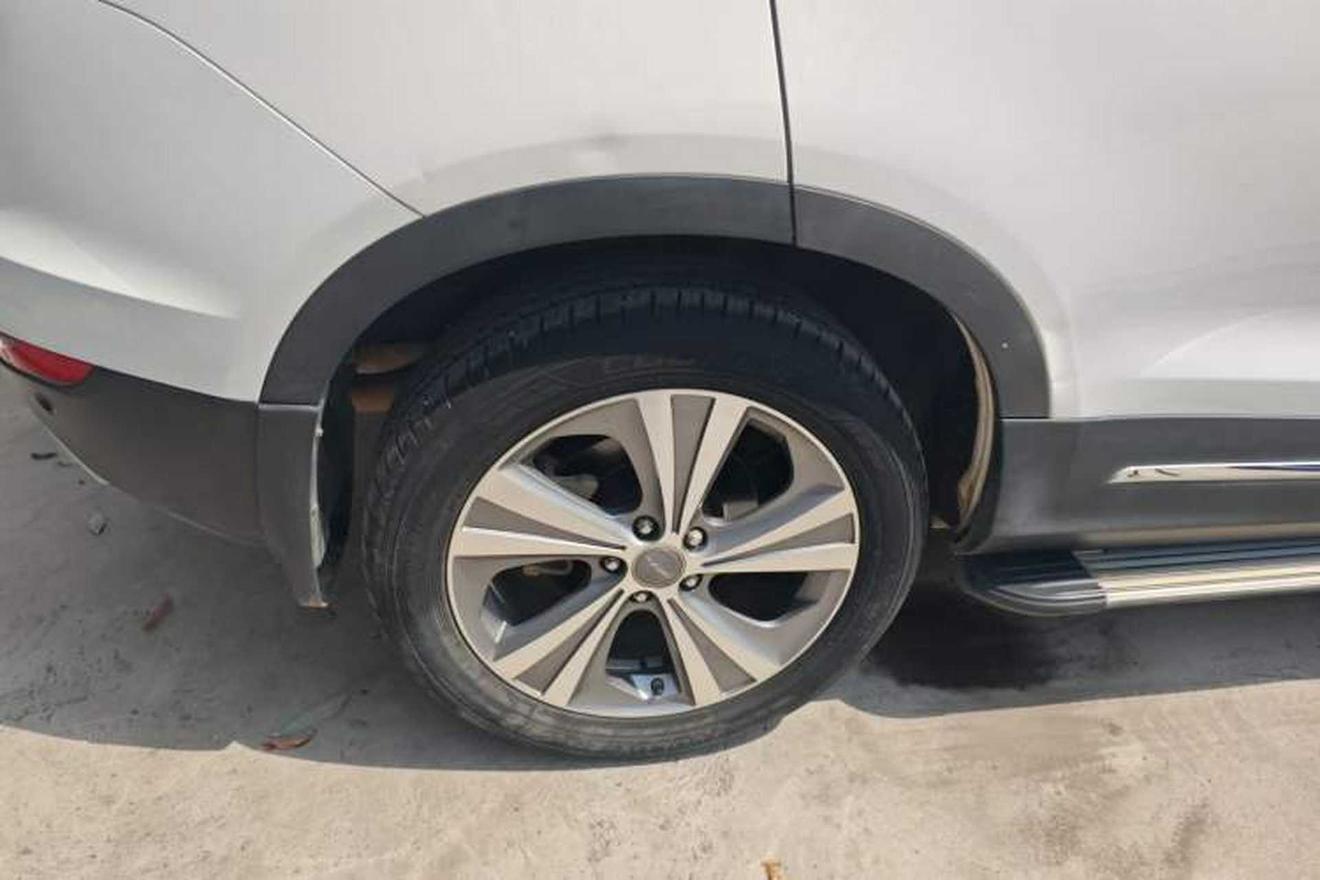 Used Haval H6 Coupe 2015 Blue-Label 2.0T Manual Two-Wheel Drive Prestige Model Right Rear Wheel Hub