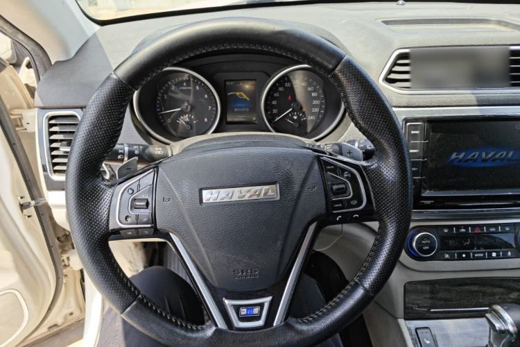 Used Haval H6 Coupe 2015 Blue Label 2.0T Automatic Two-Wheel Drive Elite Model Steering Wheel