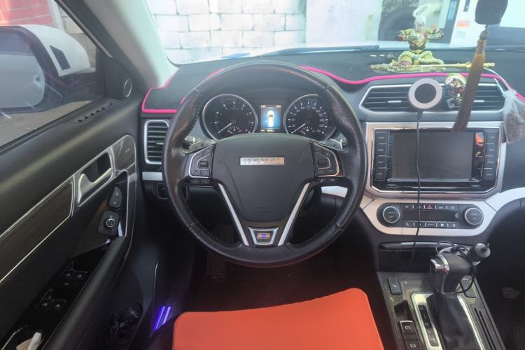 Used Haval H6 Coupe 2015 Blue Label 2.0T Automatic Two-Wheel Drive Elite Model Steering Wheel