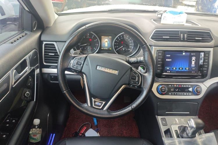 Used Haval H6 Coupe 2015 Blue Label 2.0T Automatic Two-Wheel Drive Prestige Model Steering Wheel
