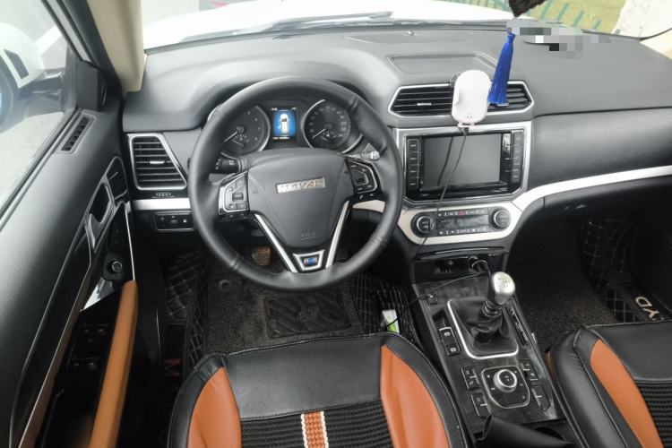 Used Haval H6 Coupe 2015 Blue Label 2.0T Manual Two-Wheel-Drive Elite Model Steering Wheel