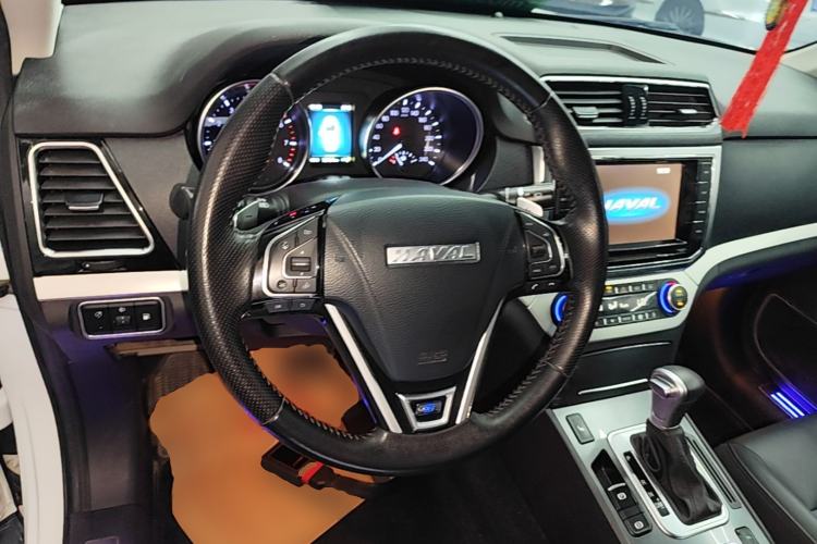 Used Haval H6 Coupe 2015 Blue Label 2.0T Automatic Two-Wheel Drive Elite Model Steering Wheel