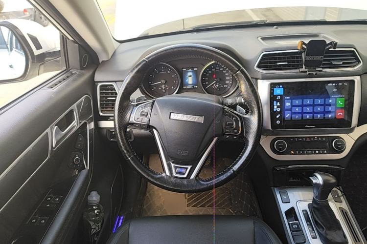 Used Haval H6 Coupe 2015 Blue Label 2.0T Automatic Two-Wheel Drive Elite Model Steering Wheel