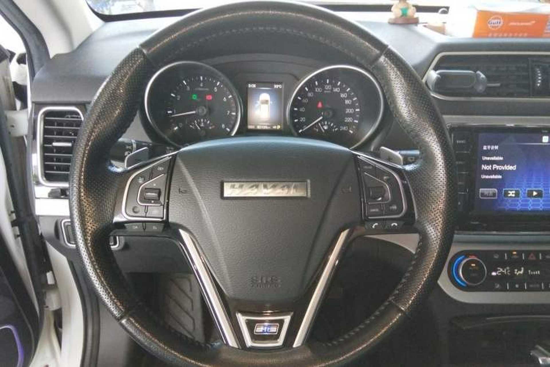 Used Haval H6 Coupe 2015 Blue Label 2.0T Automatic Two-Wheel Drive Elite Model Steering Wheel