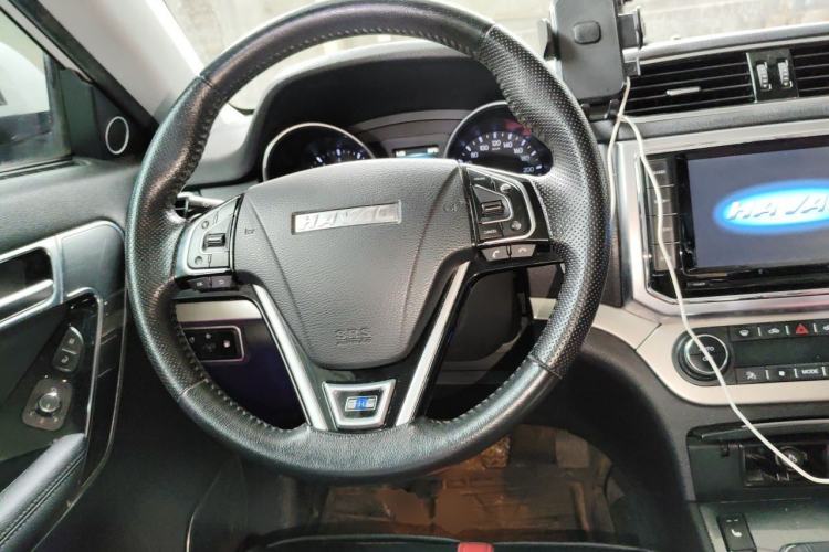 Used Haval H6 Coupe 2015 Blue Label 2.0T Manual 4x4 Elite Model Steering Wheel
