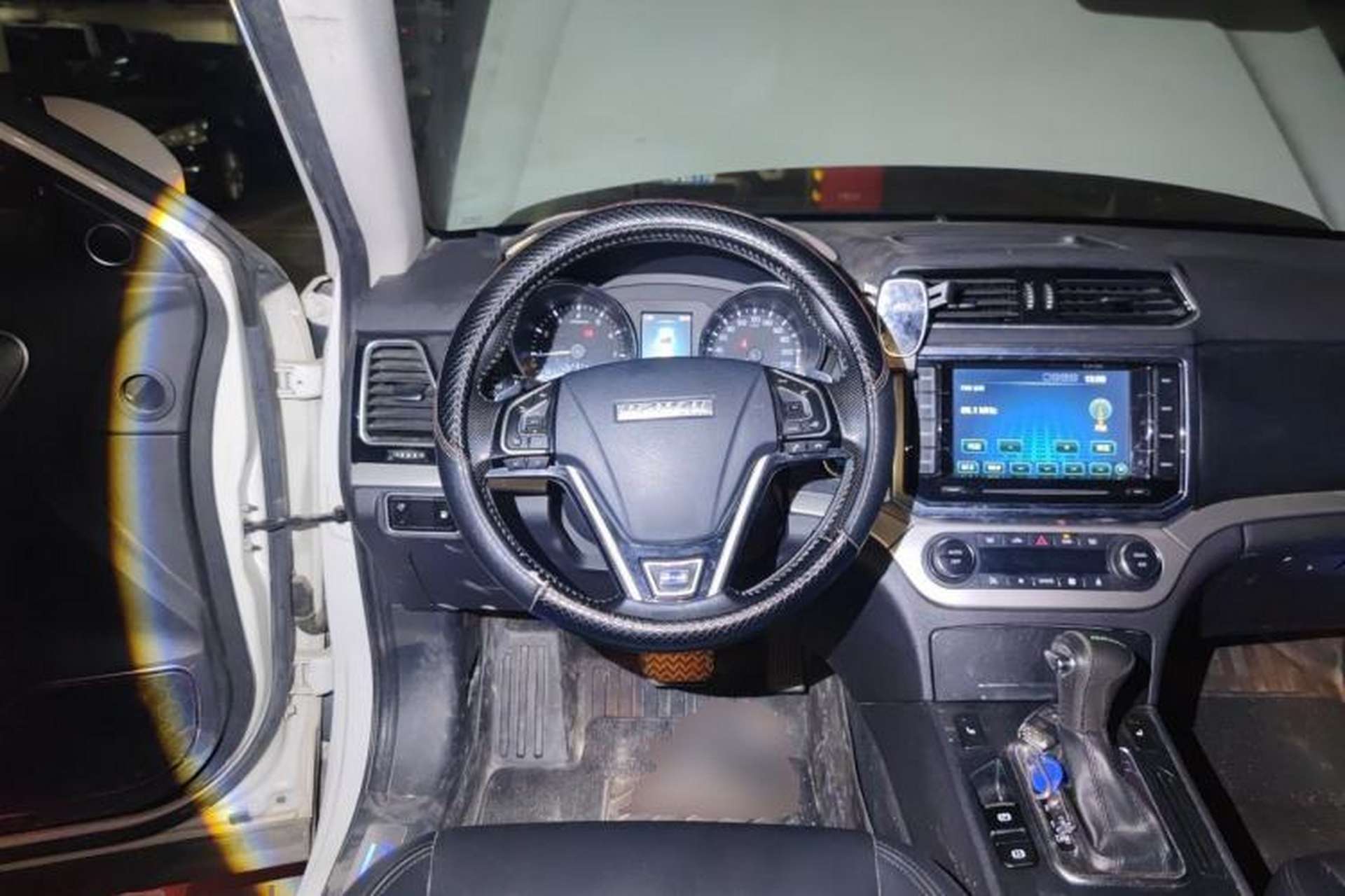 Used Haval H6 Coupe 2015 Blue Label 2.0T Automatic Two-Wheel Drive Prestige Model Steering Wheel