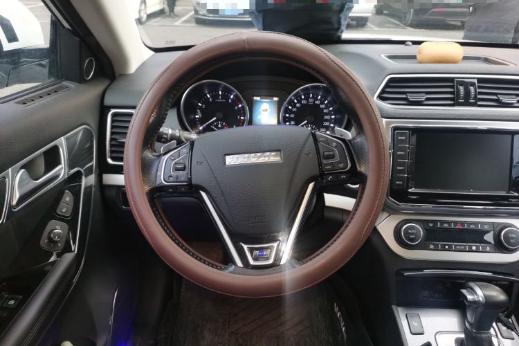 Used Haval H6 Coupe 2015 Blue Label 2.0T Automatic Two-Wheel Drive Elite Model Steering Wheel