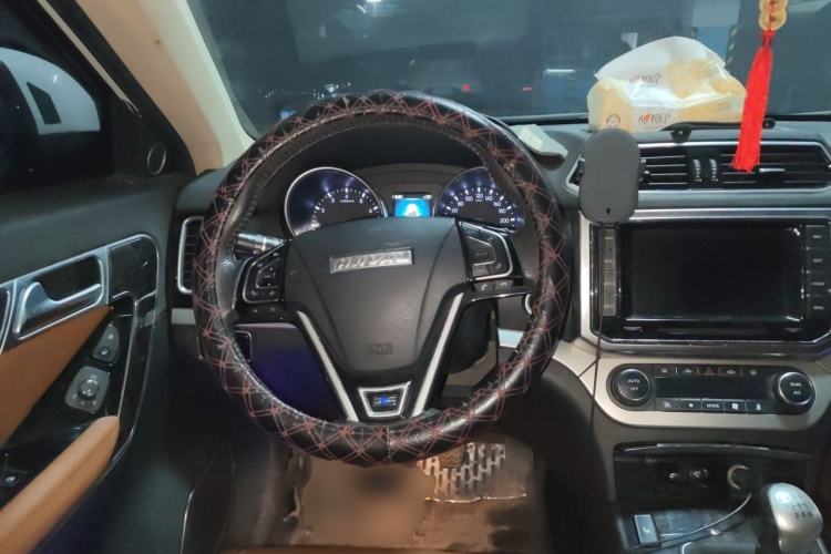 Used Haval H6 Coupe 2015 Blue Label 2.0T Manual Two-Wheel Drive Urban Model Steering Wheel
