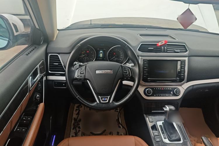 Used Haval H6 Coupe 2015 Blue Label 2.0T Automatic Two-Wheel Drive Prestige Model Steering Wheel