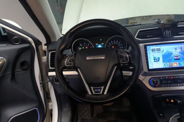 Used Haval H6 Coupe 2015 Blue Label 2.0T Automatic Two-Wheel Drive Elite Model Steering Wheel