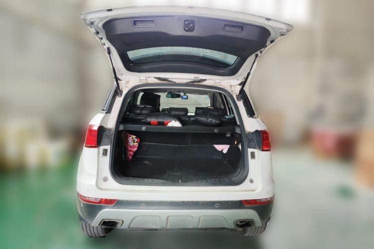 Used Haval H6 Coupe 2015 Blue Label 2.0T Manual 4x4 Elite Model Trunk