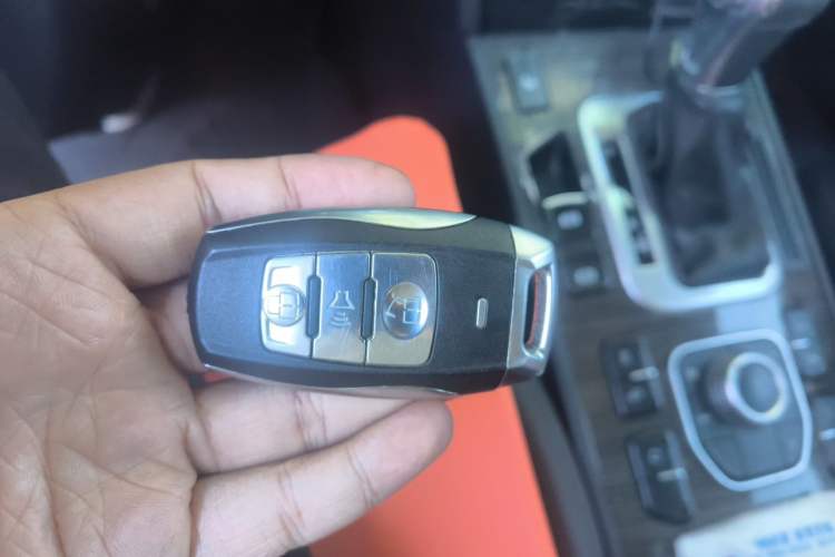Used Haval H6 Coupe 2015 Blue Label 2.0T Automatic Two-Wheel Drive Elite Model Vehicle Key