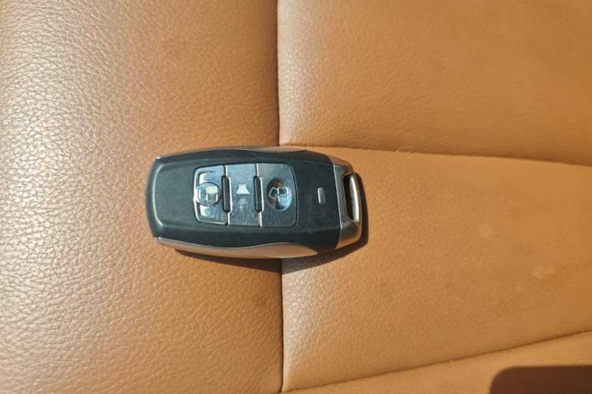 Used Haval H6 Coupe 2015 Blue-Label 2.0T Manual Two-Wheel Drive Prestige Model Vehicle Key